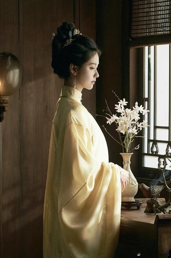 我不允许有人没看过《雁回时》庄寒雁中式审美壁纸！陈都灵‖​​​