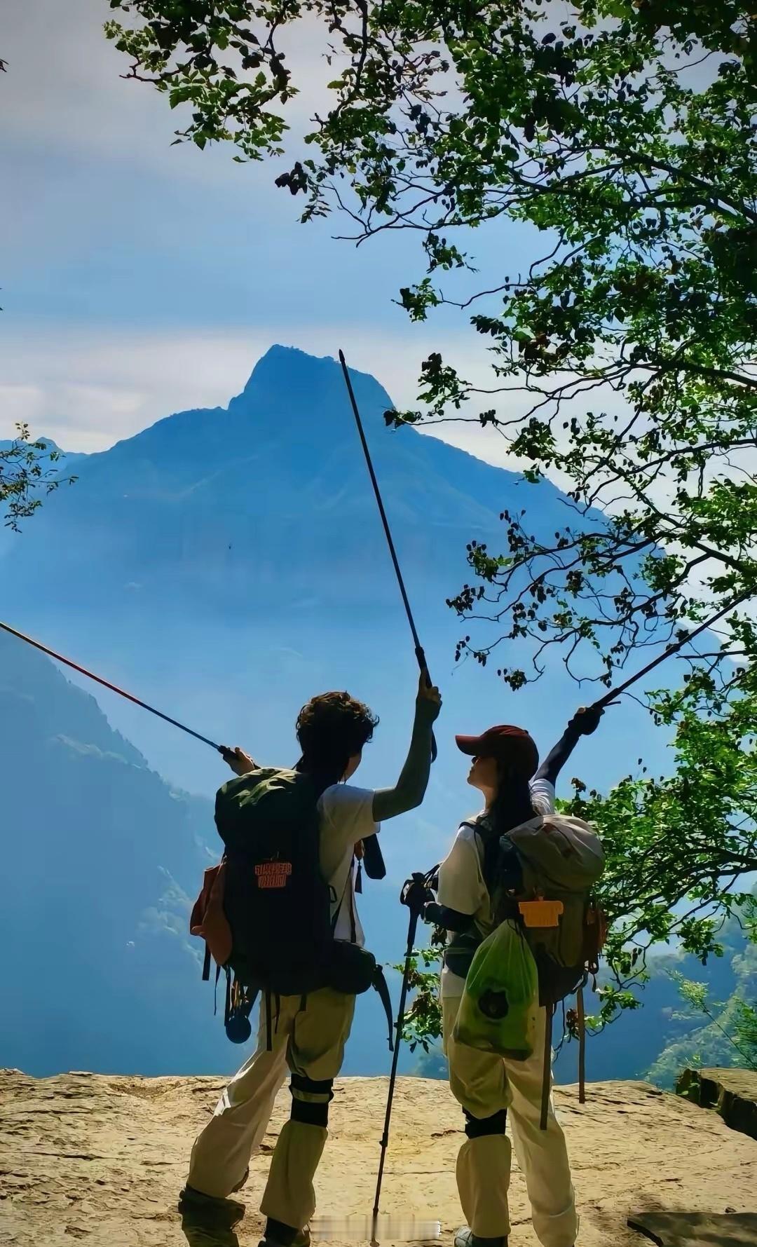 交易百年不变的均线铁律：盯紧3条线，跑赢99%的人若想把交易当一辈子的事业，这3