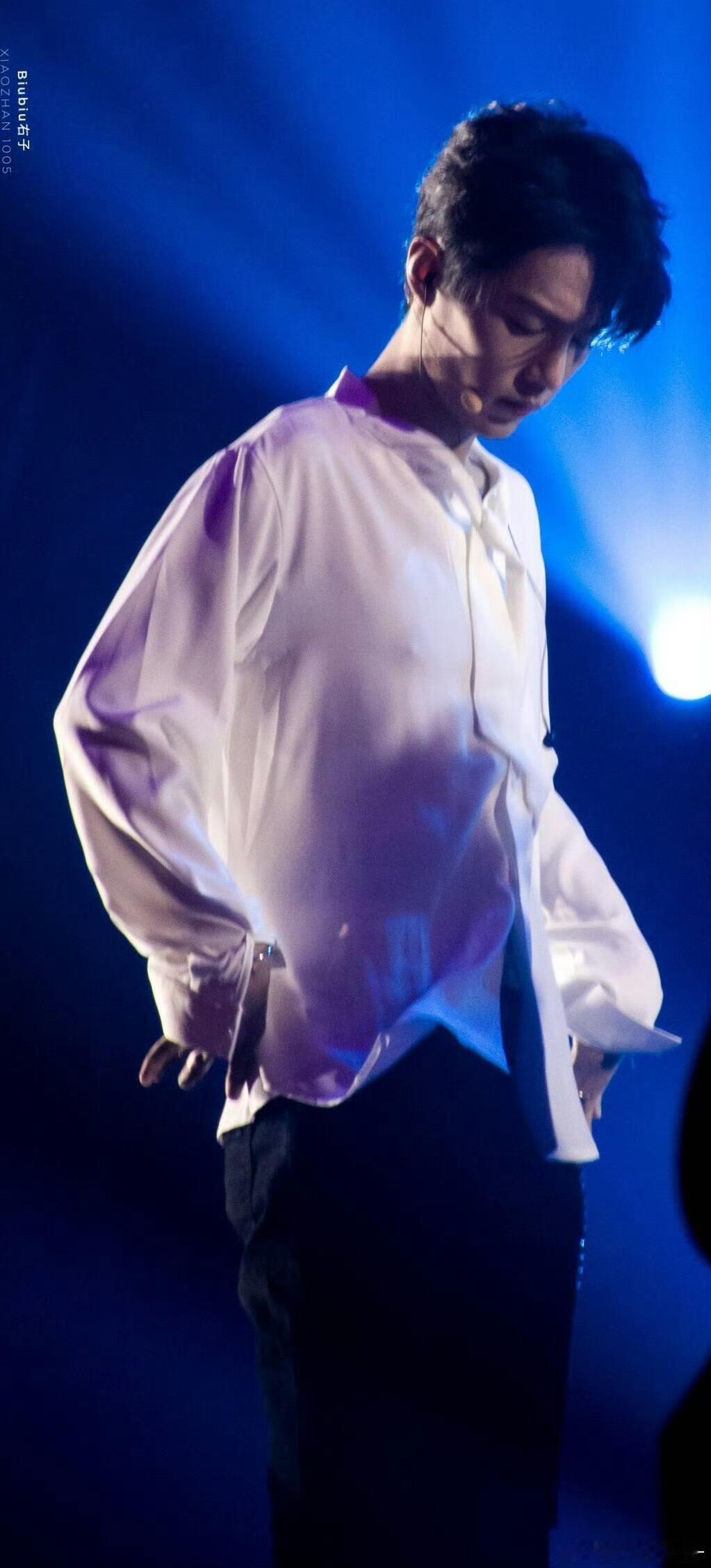 早期肖战跳舞从不穿打底