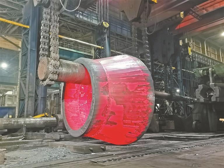 中国一重 破技术壁垒 铸大国重器