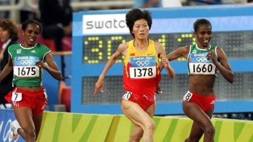 邢慧娜<em>雅典奥运</em>夺冠记2004年<em>雅典奥运会</em>，刘翔夺冠让国人沸腾，可谁也没想