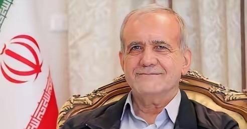 极度可笑的是，伊朗吃肉的时候，对中国防得严严实实，生怕中国占一点便宜，等到被美国