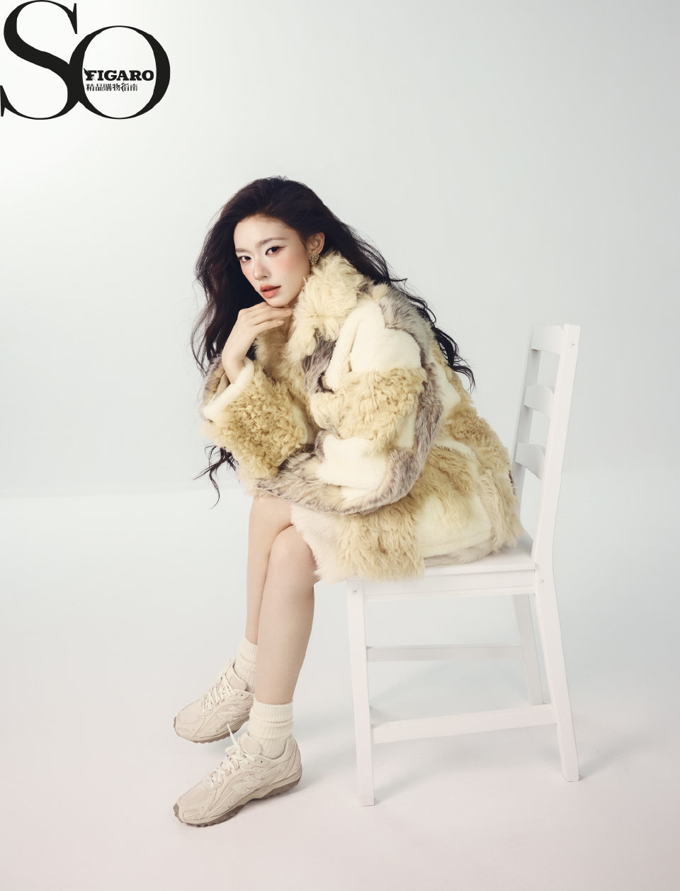 SoFigaro林允封面林允冬日浪漫大片冬日雪融妆摄影：文桦