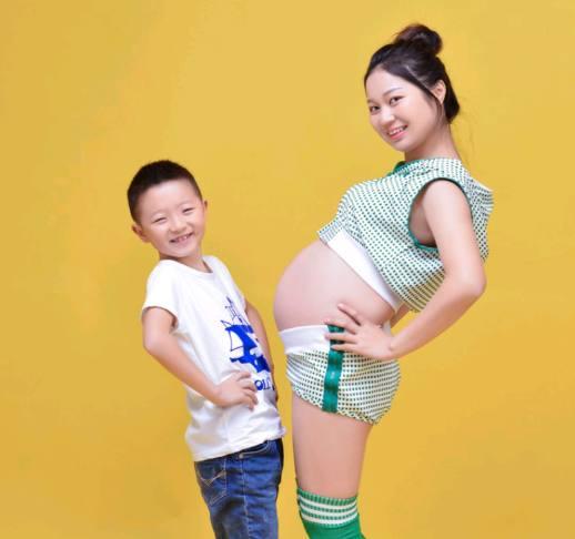 一刨二顺, 产下7.6斤女宝一枚, 只要意志力强, 二胎也可以顺产