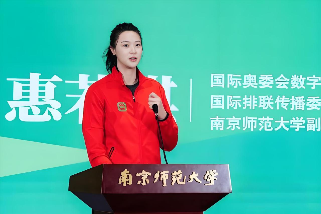 【四川女排1:3上海青年队江西1:3江苏青年队】中国女排超级联赛B级第二阶段