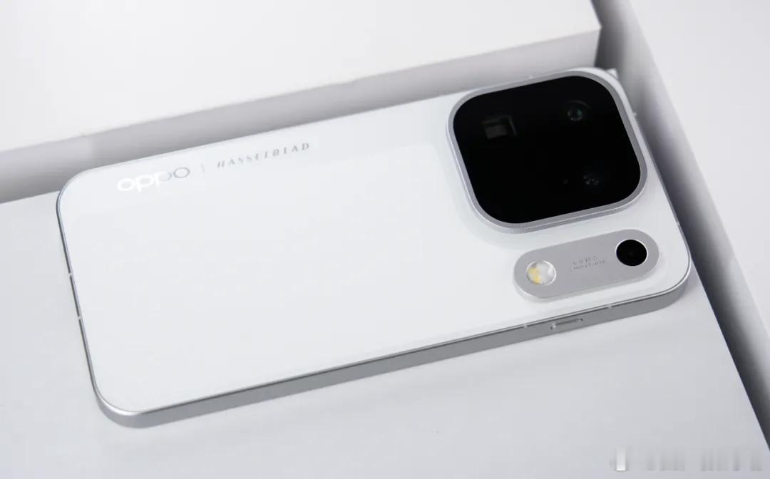 OPPOFindX10正式发布OPPOFindX10ProMax发