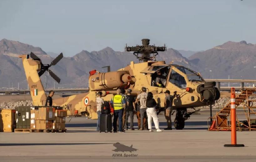 印度买美国飞机，只买了个沙漠迷彩图案，不见真飞机。美国交付给印度的3架AH-6