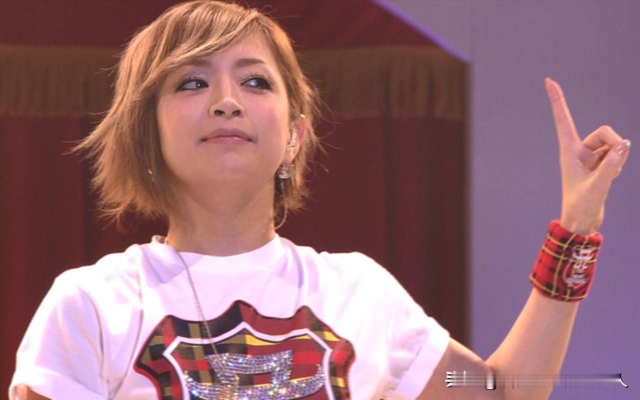 太阴了！一夜之间，日本舆论场的枪口全部调转！对于高市早苗触雷的死局，日本媒体集体