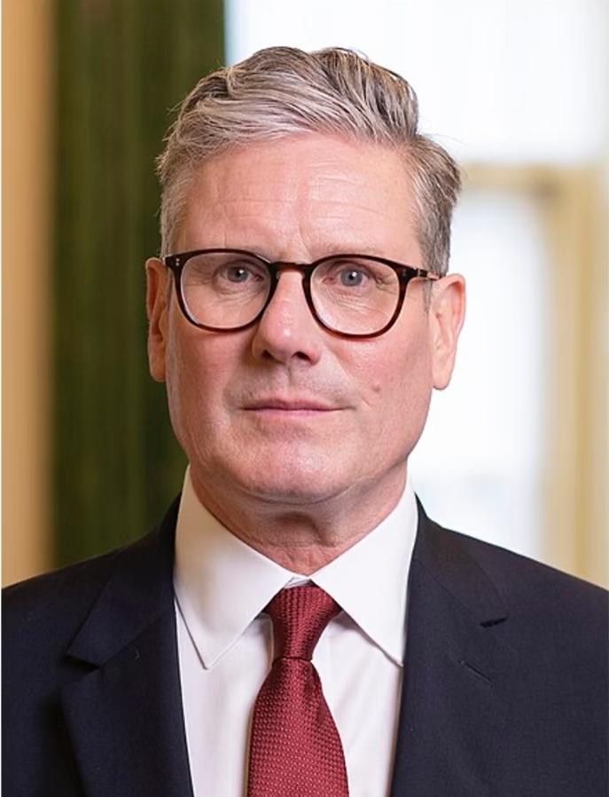 就在刚刚英国斯塔默承认了！9月21日，英国首相斯塔默正式宣布承认巴勒斯坦国
