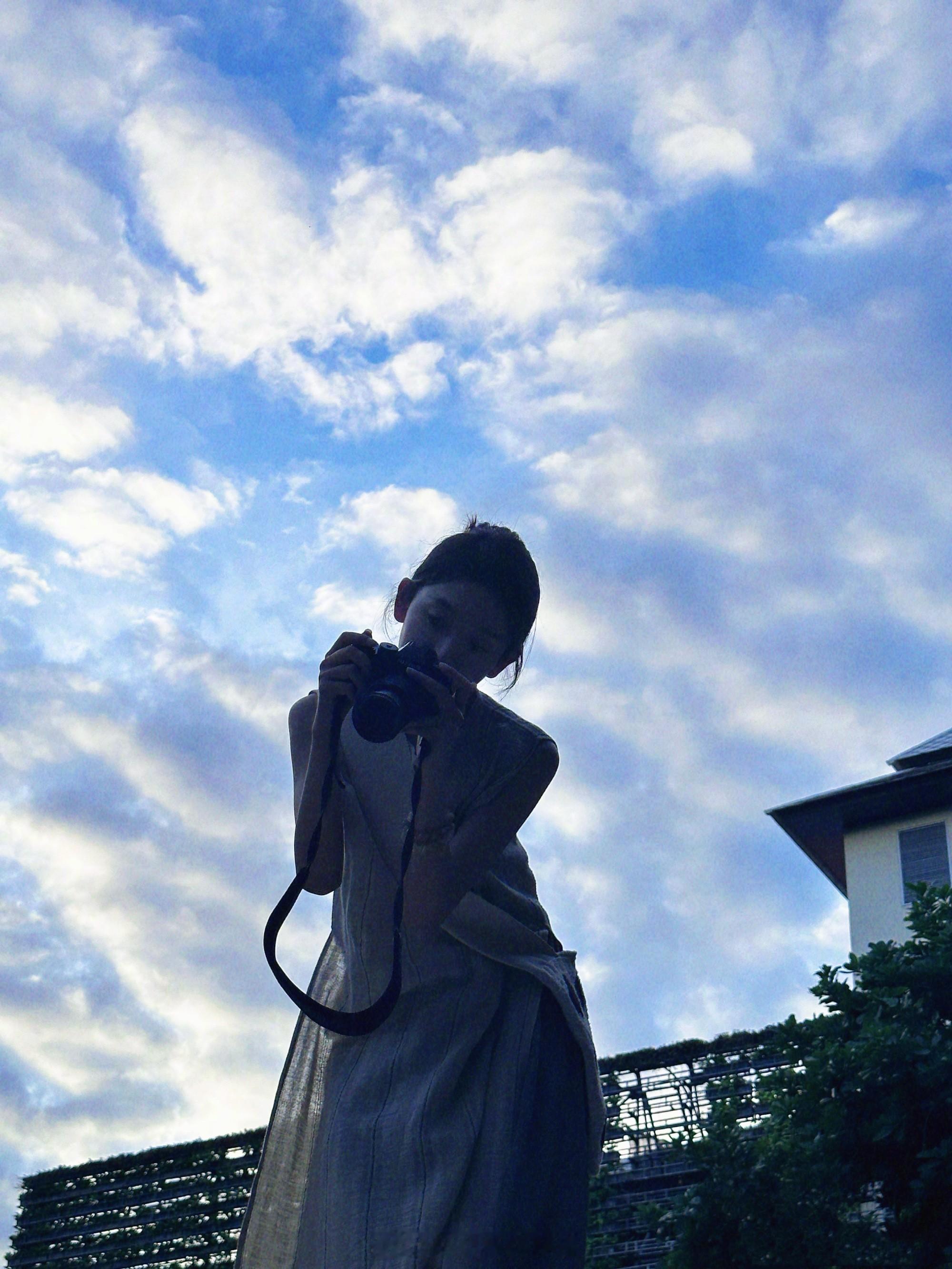 陈瑶清迈的街头随拍