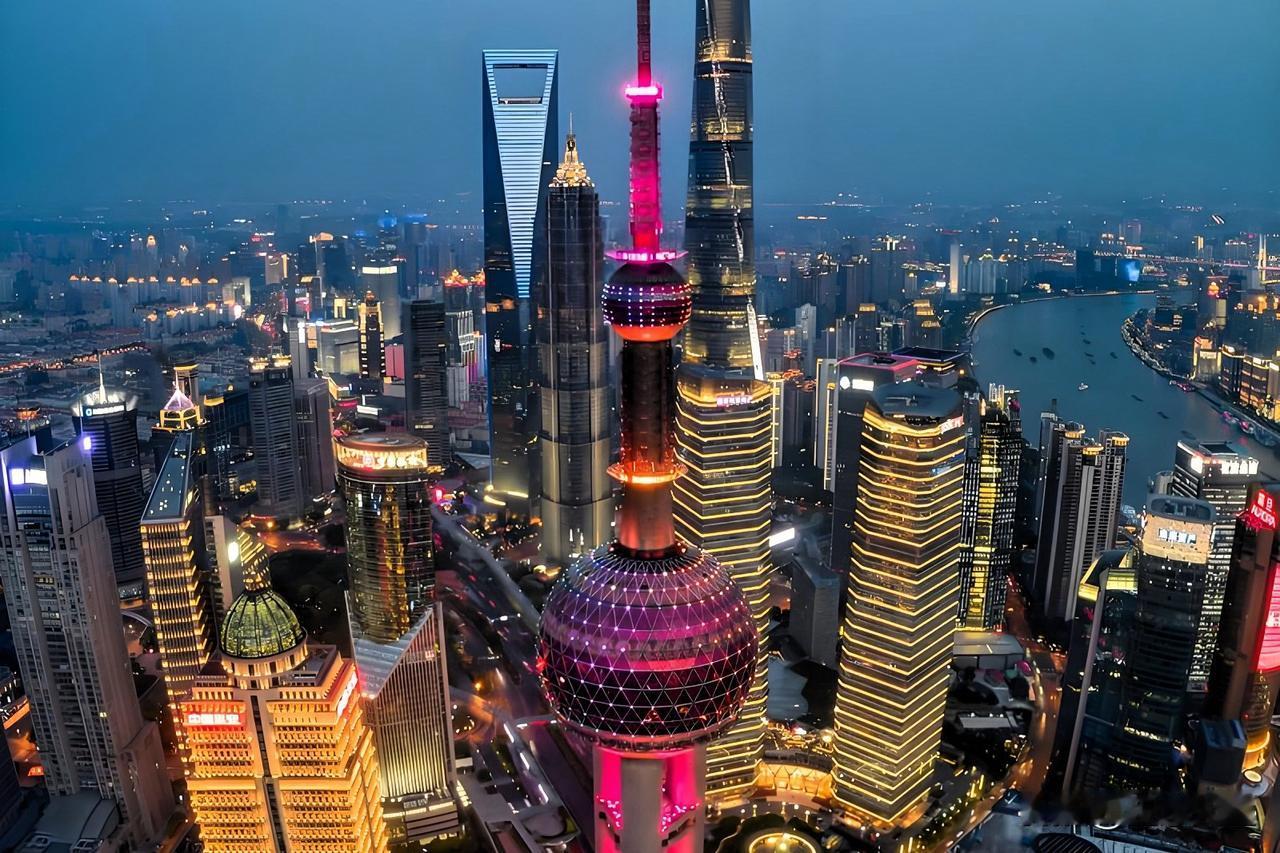 本轮救市是短期续命，还是根治楼市顽疾？真相很残酷很多人问：这次救市，能不能一