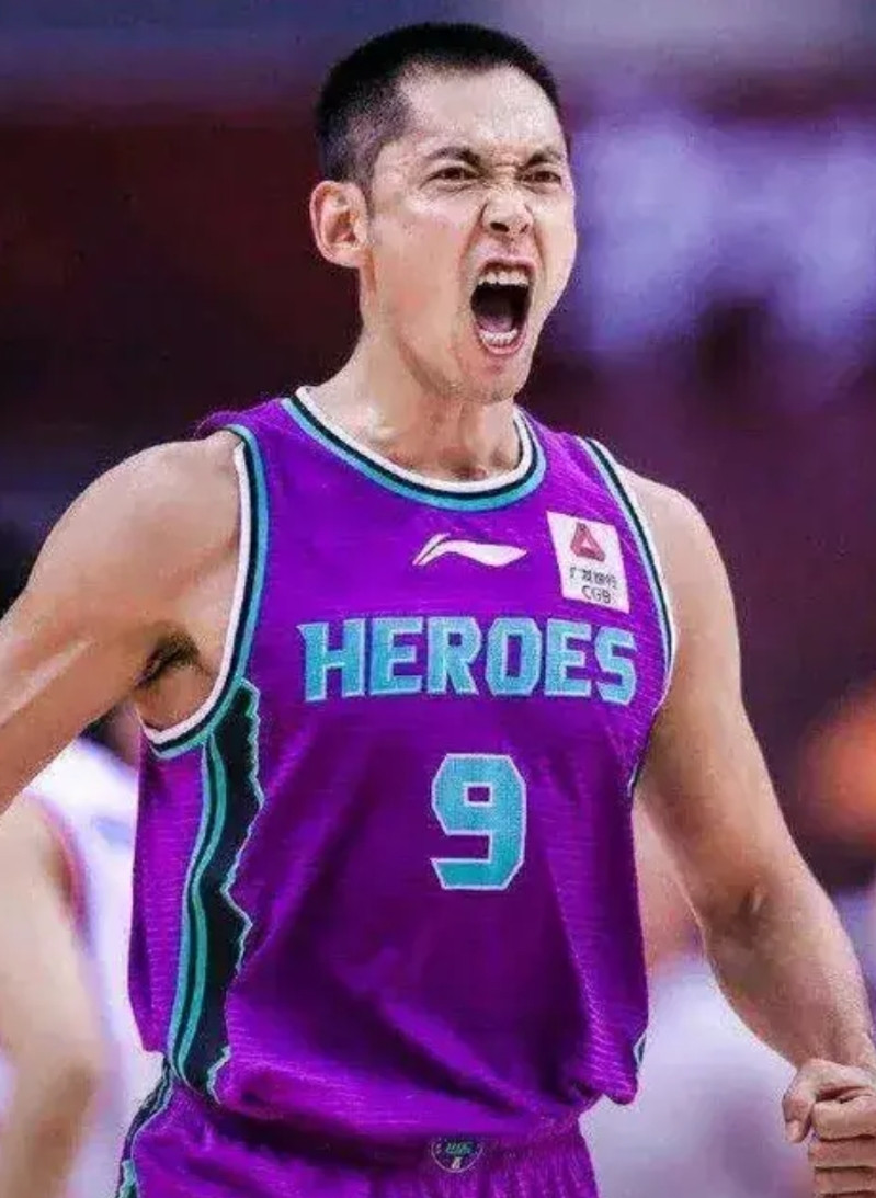 他来了，陈国豪注定与广东宏远无缘！北京北控再度换帅，张庆鹏接替闵鹿蕾成为紫禁勇