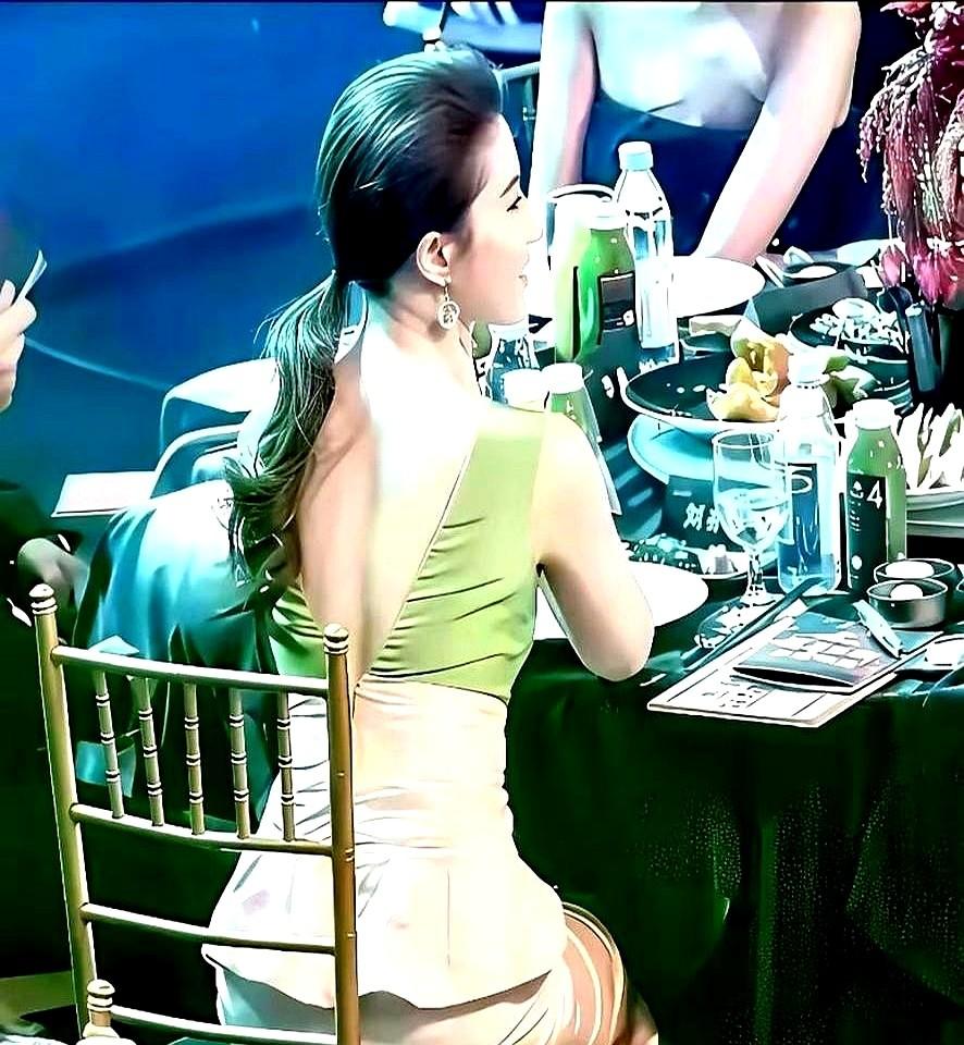 郑少秋那顶“焊”在头上的假发，竟然戴了四十多年！32岁拍《楚留香》时，他就因