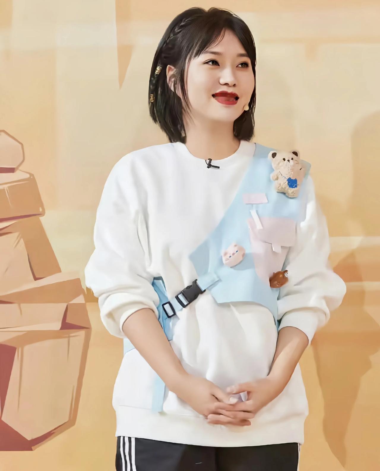 实在想不明白，没有显赫背景的李雪琴，资本大佬们为啥青睐她说起来，她没什么显赫