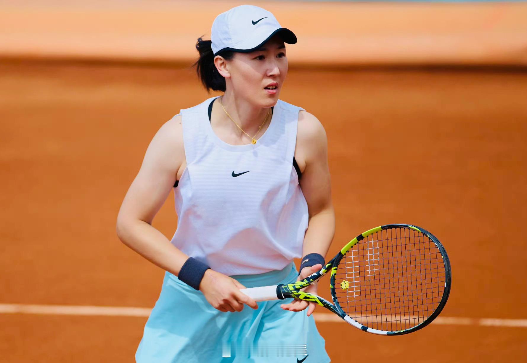 球员动态：郑赛赛🇨🇳将与内岛萌夏🇯🇵搭档出战温网后的汉堡WTA250和布