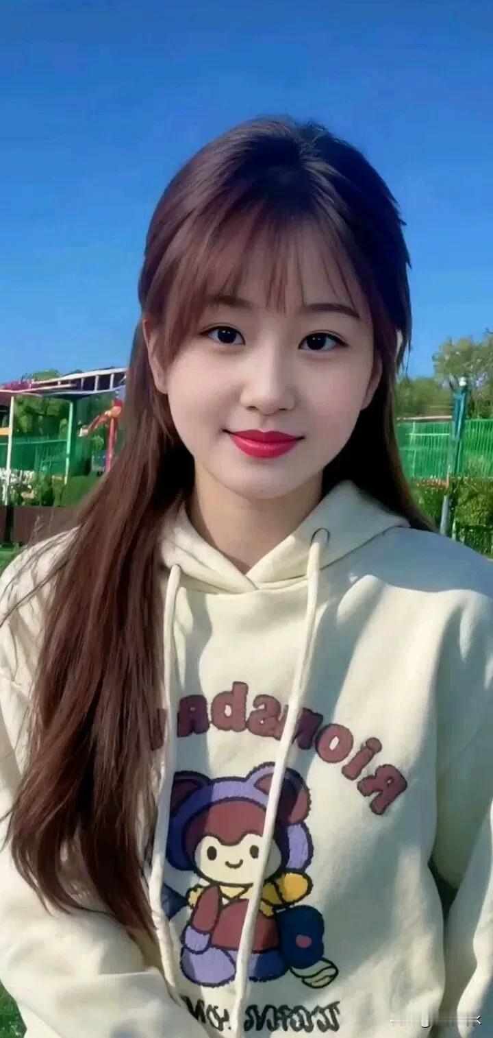 青纯美女，青春靓丽！