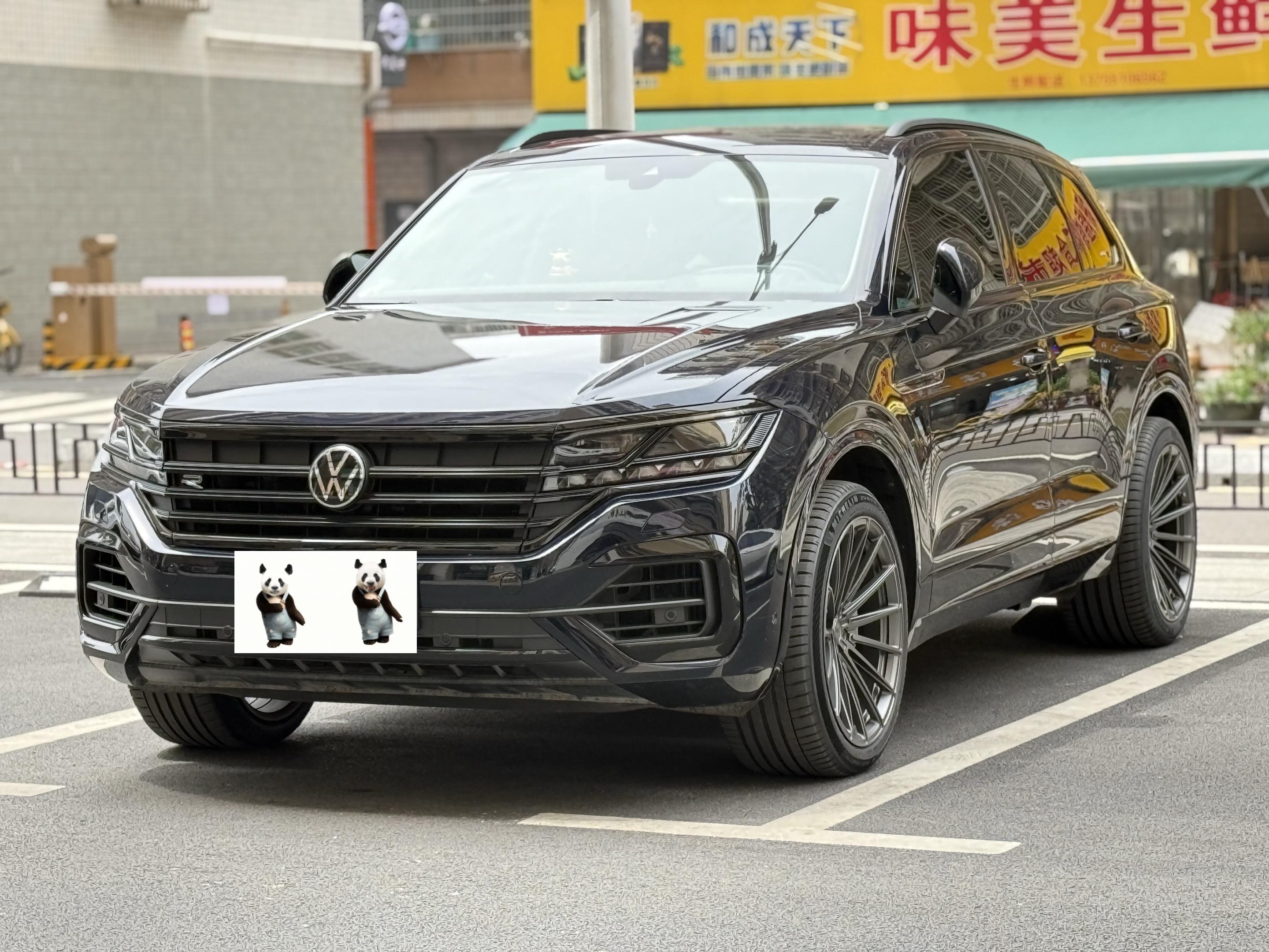 途锐哦，真帅气。