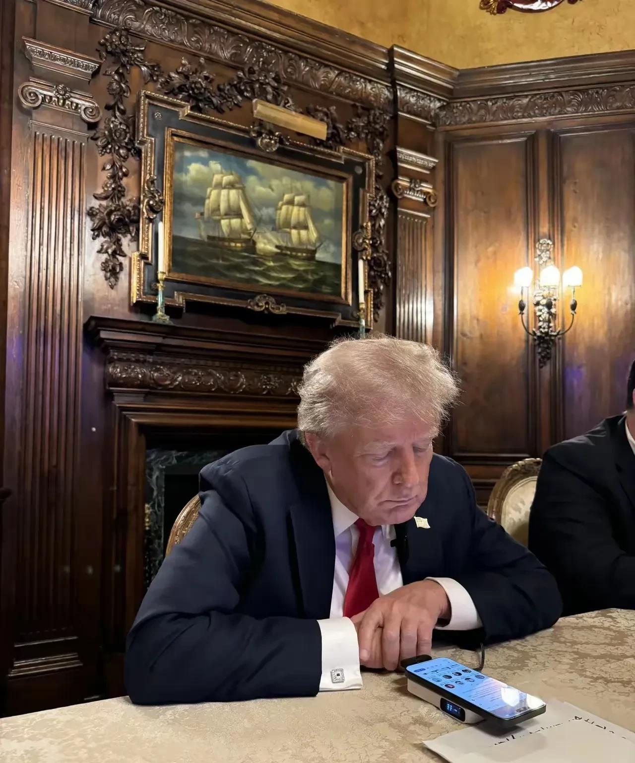 双方通话，到最后我们得到了美国的承诺，美国也答应了我们的要求，还接受了来华访问的