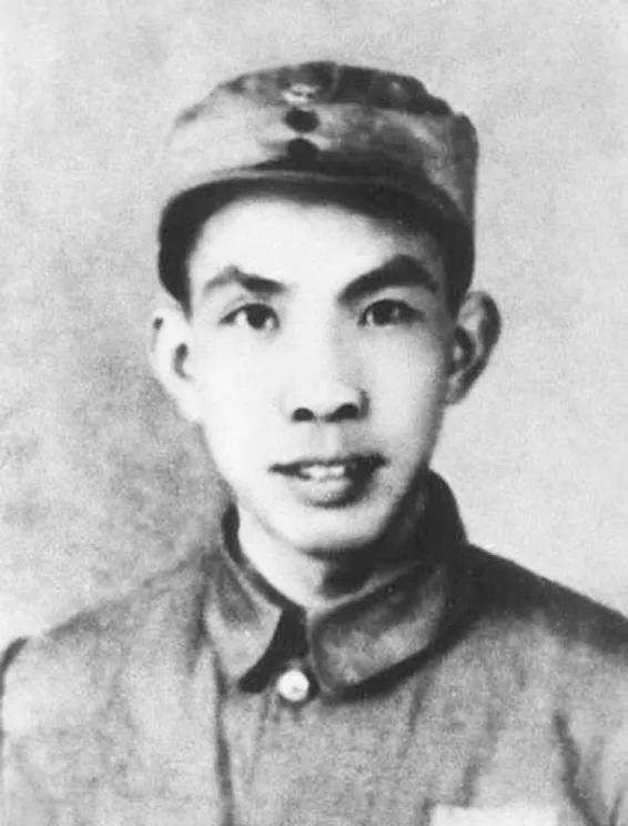 1950年，战地记者沙飞杀死了日本医生，聂荣臻含泪判他死刑，行刑当天，沙飞问了一