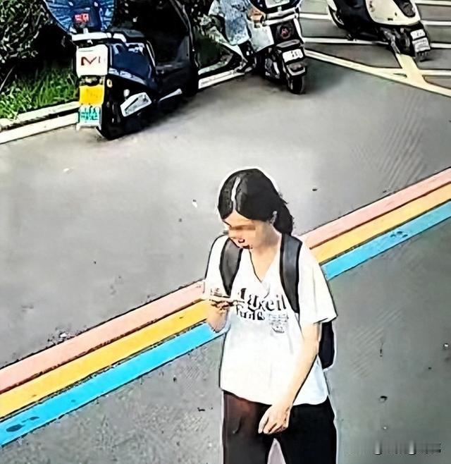 程梦圆遇难，大家都怪她闺蜜为什么不早提供用她实名登记专门用于登录“两步路”户外轨