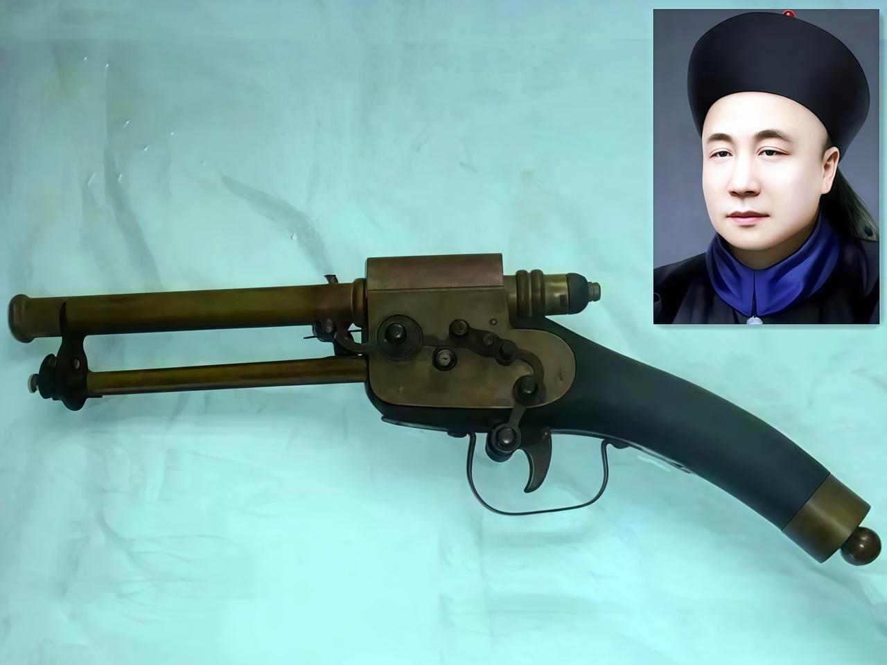 这把看起非常特别的手枪正是致远舰管带邓世昌使用过的手枪。当然，这种手枪并非邓世昌