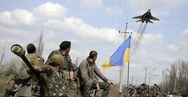 俄罗斯被高调宣传的“榛树”导弹，它被乌克兰摧毁且遭专家揭穿是旧导弹改装的相关事件