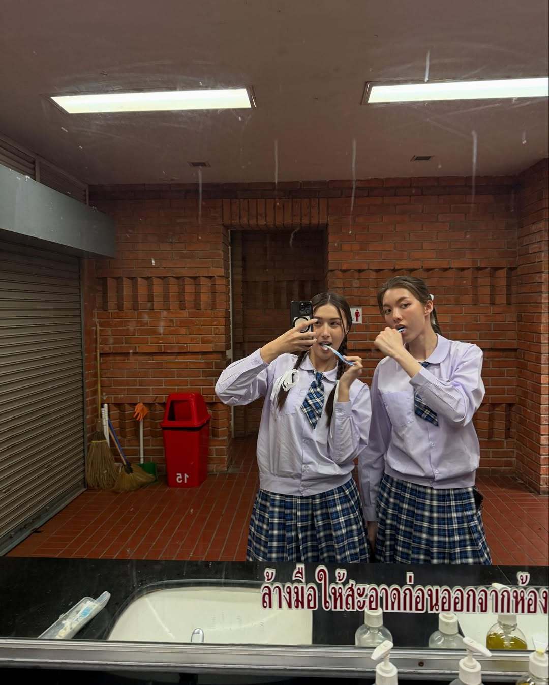 凯特更新好喜欢这种生活照​​​
