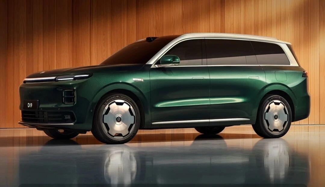 零跑D19为何迟迟不上市，在憋什么大招呢？零跑D19在2025年末充分造势，提高