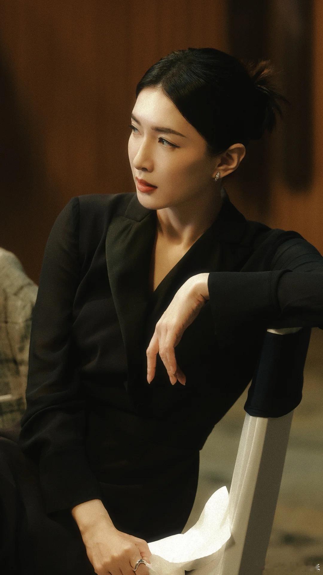 江疏影这才是演员最好的状态江疏影女性本位意识从角色到态度都太圈粉！江疏影演绎清