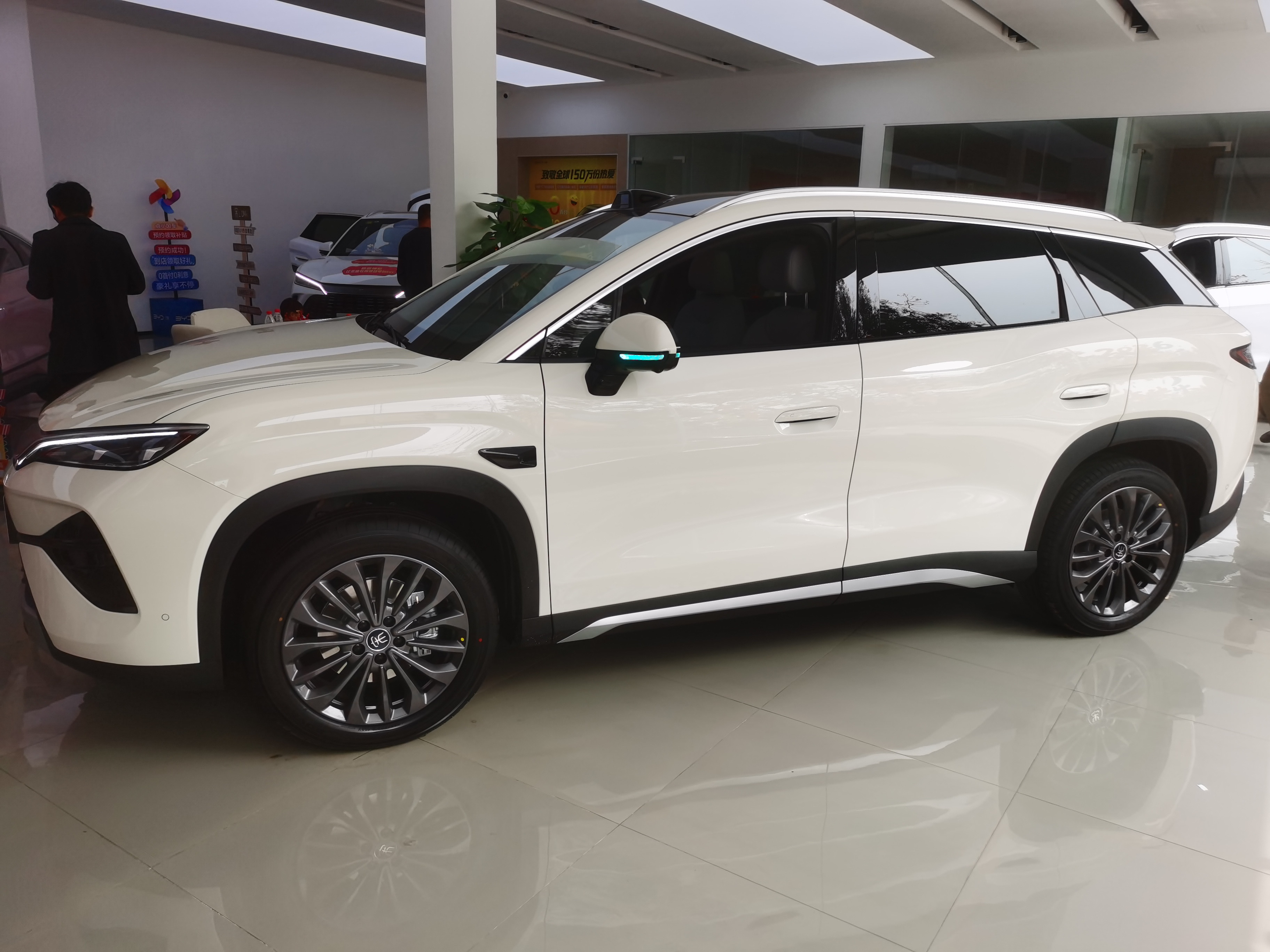 大五座宋ultra已经够用了，没必要一定要上钛7大唐，少花钱还实惠。今天去保养