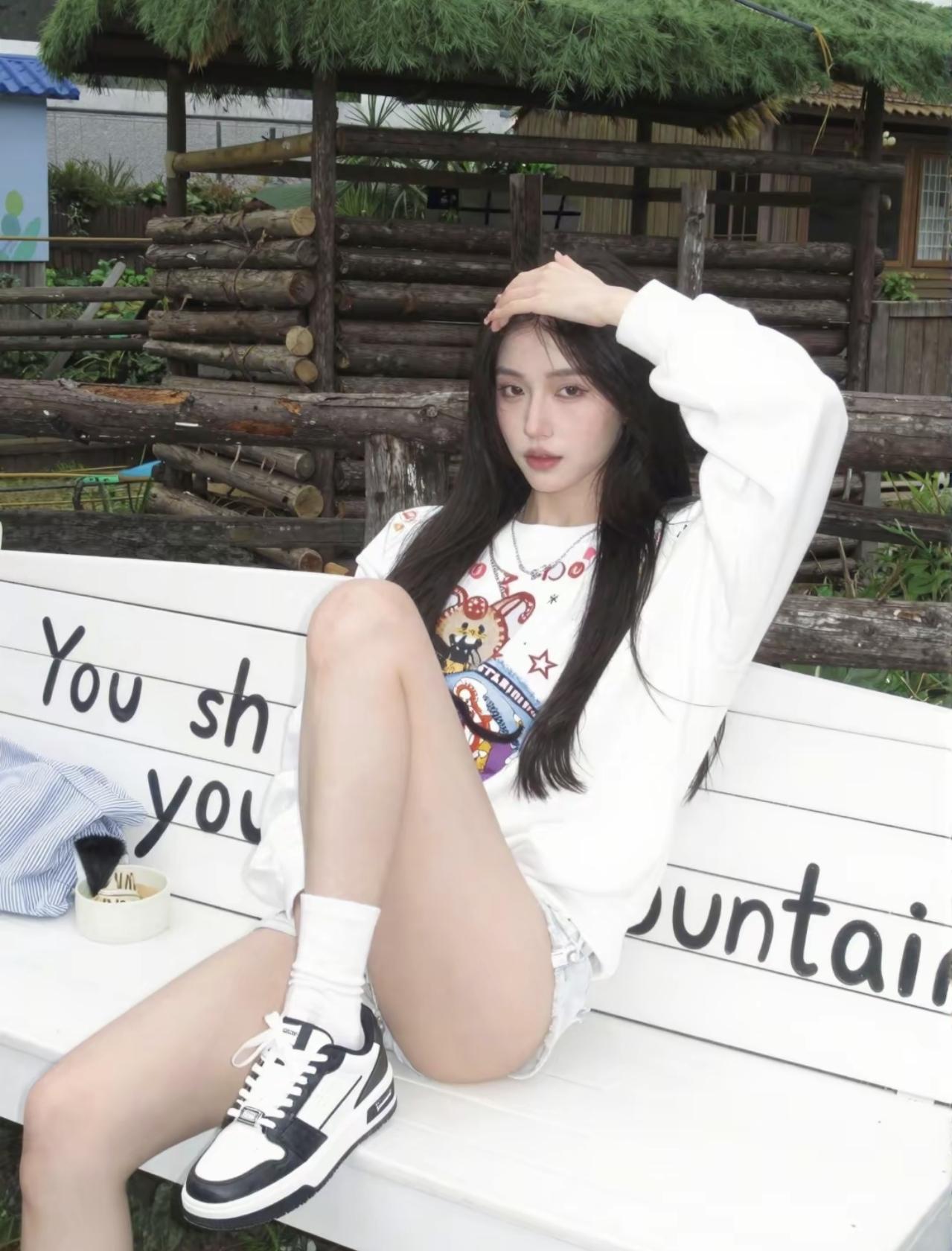 躲进乡野角落，和松弛感撞个满怀，随手拍都是自由的模样