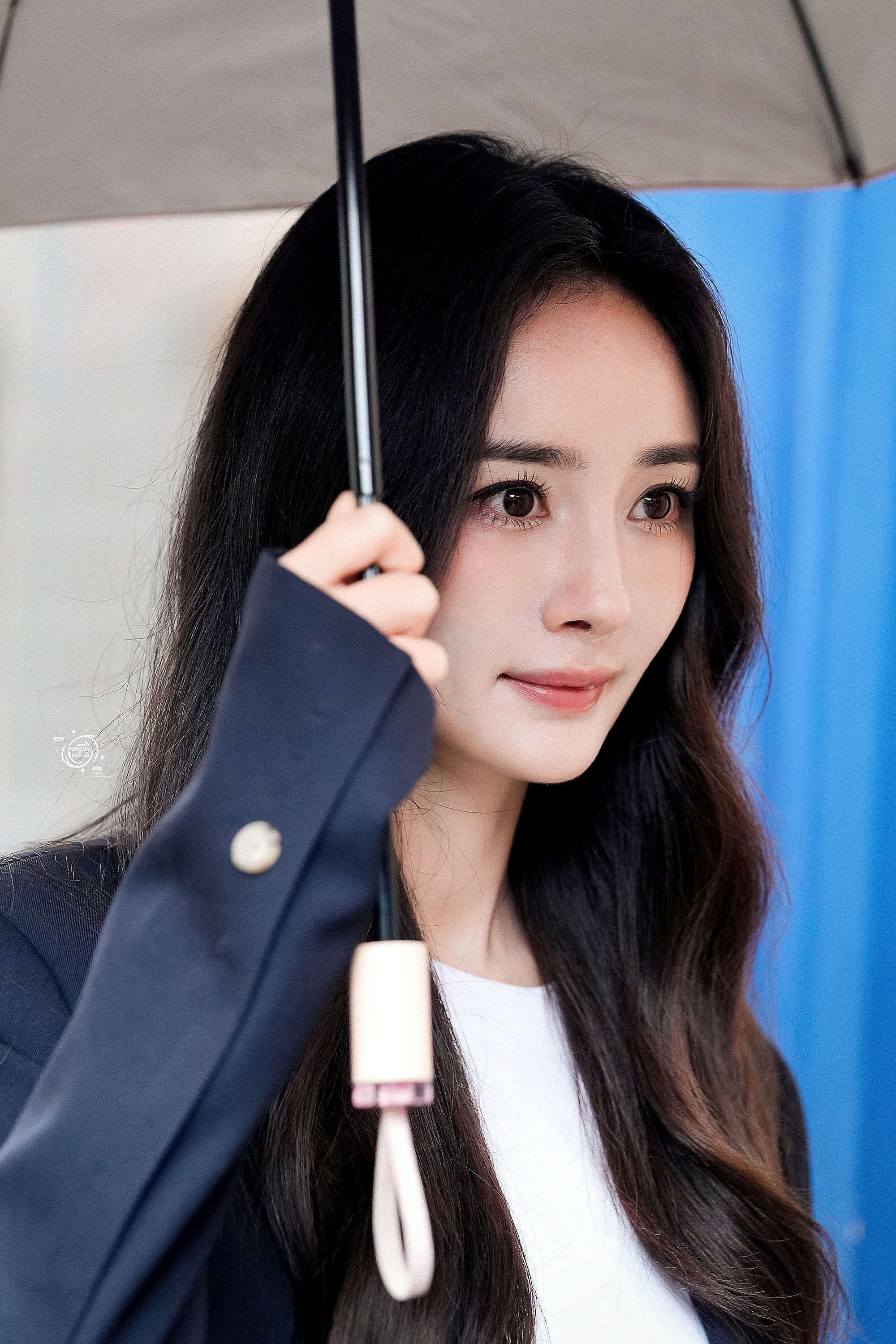 杨幂的西装美学[抱抱]​​​