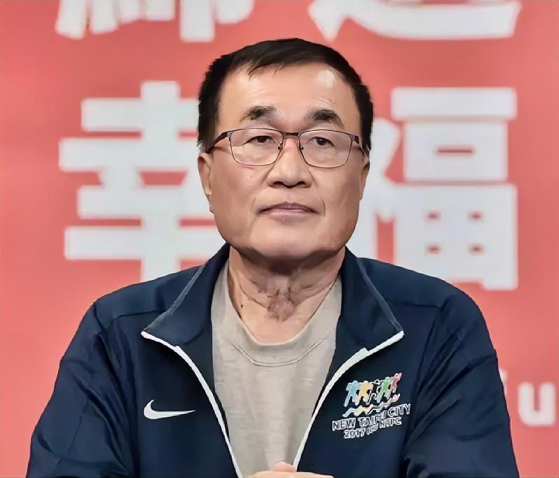 新北市长参选人李四川6月3日在脸书发文表示，这几天，日本和菲律宾要谈海域划界，划