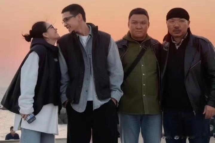 近日，一位不知名音乐人李秋泽发文说：“今天网友发来一张图，很有创意。但我想问一句