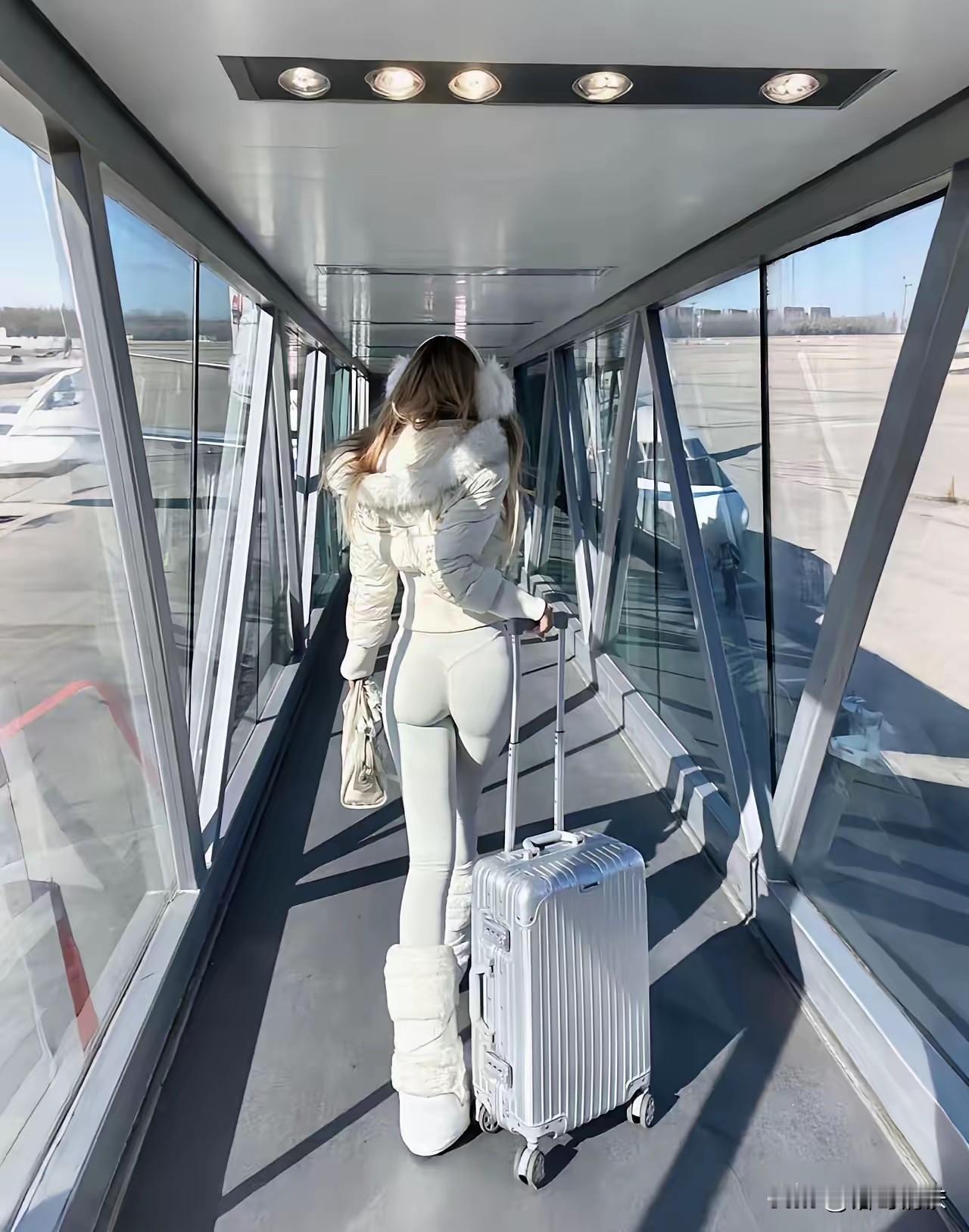 哈尔滨，我来了我这个身高在东北，该不会被称为南方小土豆了吧[得