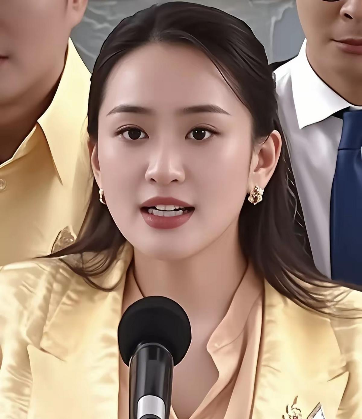就在刚刚泰国文化部长佩通坦宣布了8月29日，佩通坦回应被解职，佩通坦表示，