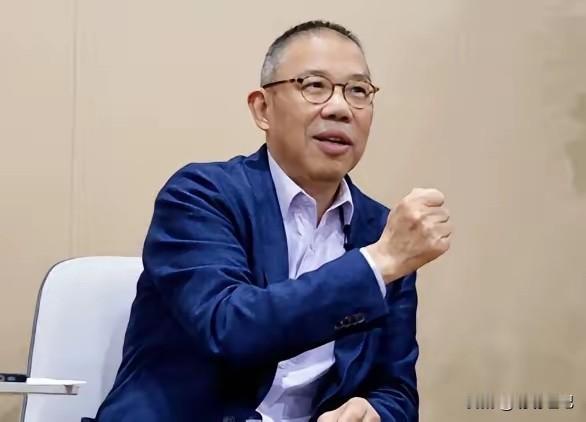 首富钟睒睒又捐了9个亿提起钟睒睒，很多人第一反应是农夫山泉，但其实他手里还有另
