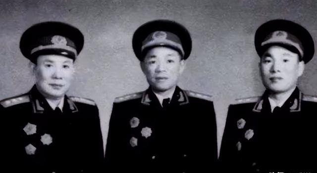 1974年，兰州军区司令韩先楚上将刚刚上任不久，就听说：“几年前，红15军团的1