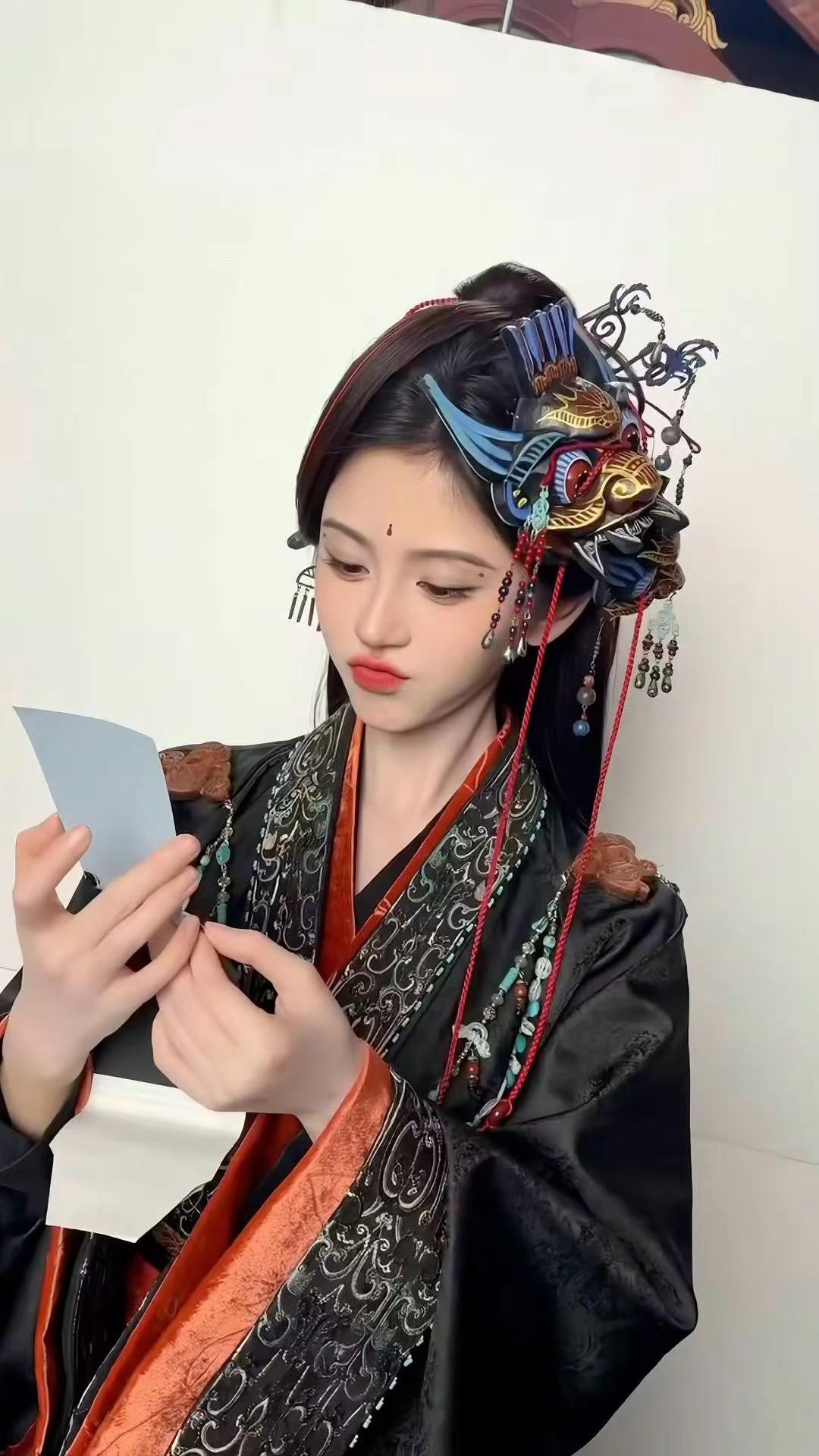 鞠婧祎
