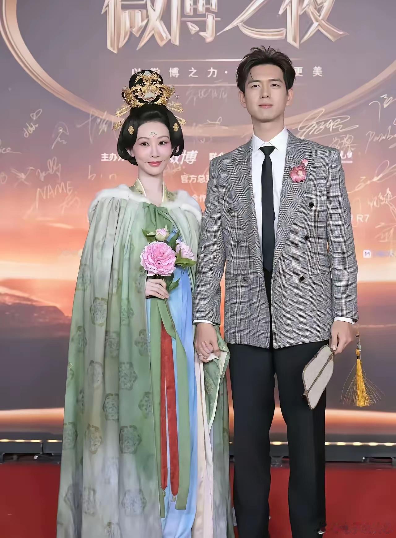 我滴个神呐，李现还是那个李现，但是她就已经不是那个她了。