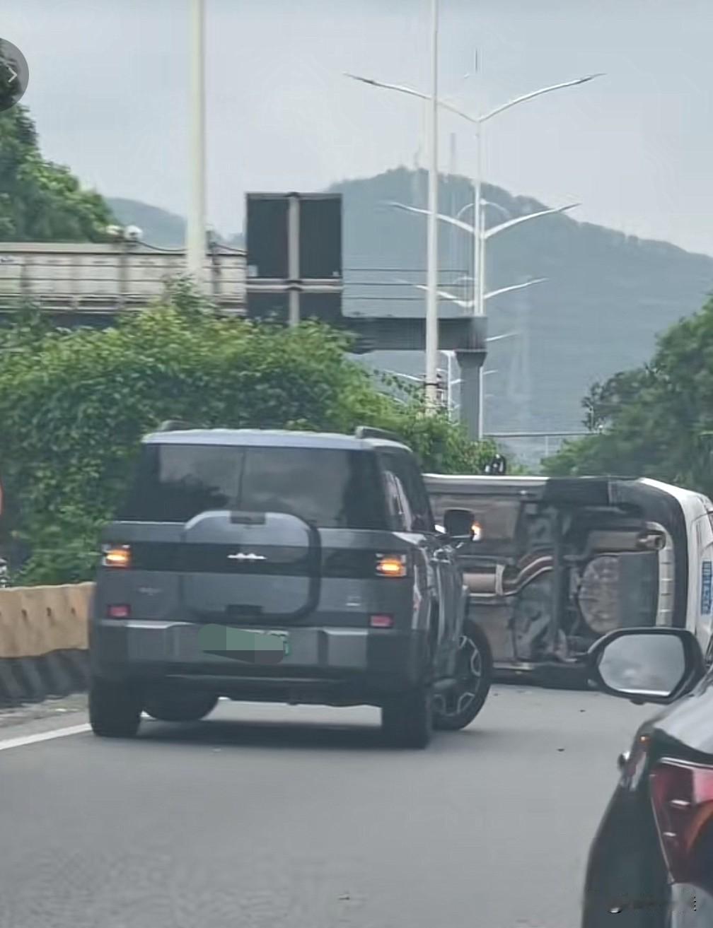 纳智捷车主：这车油耗实在是太高了，有没有车主能间接帮下忙？大家都懂的！方程豹钛