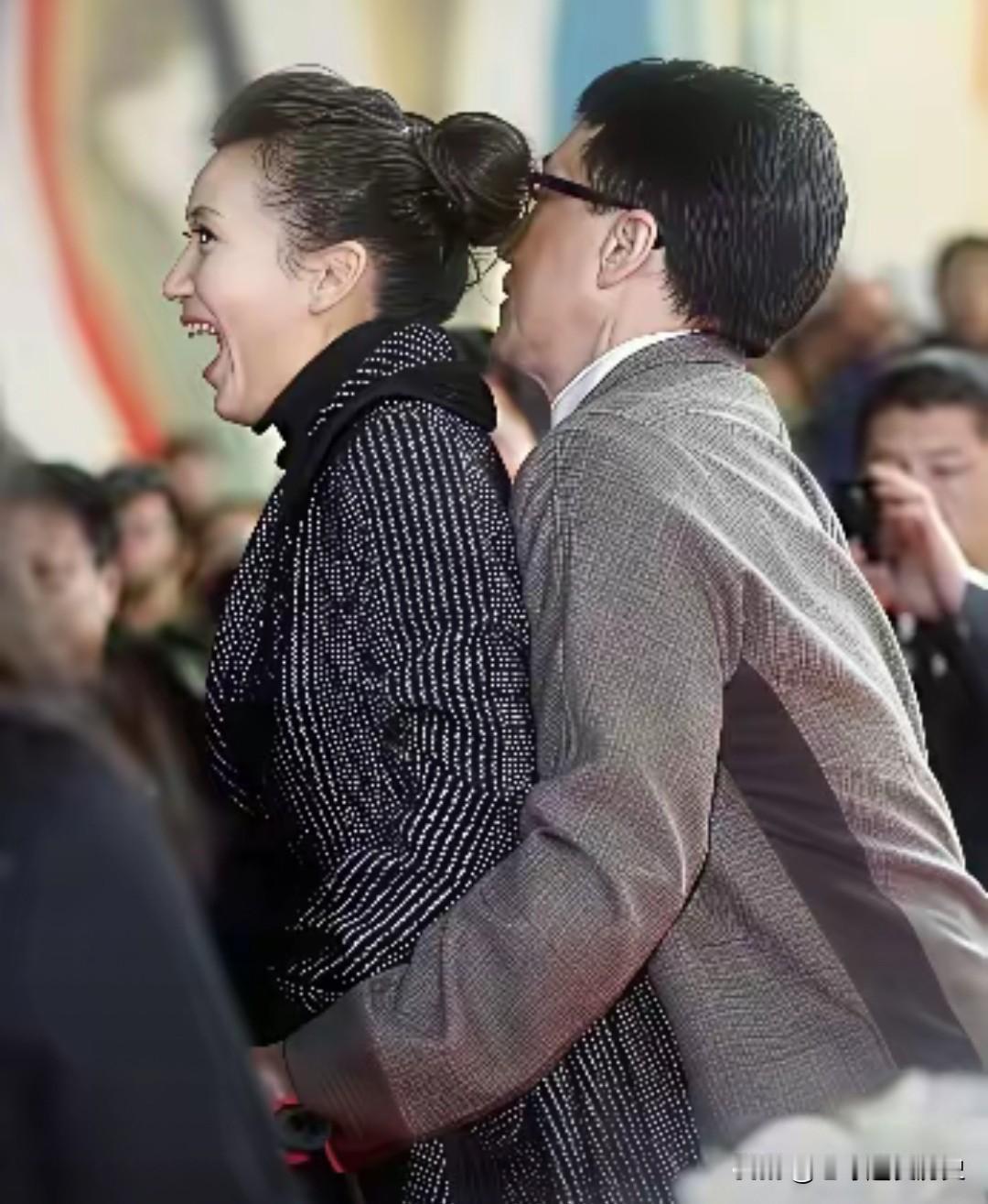 不看脸我都知道他是谁！大哥这爱好挺好[赞]