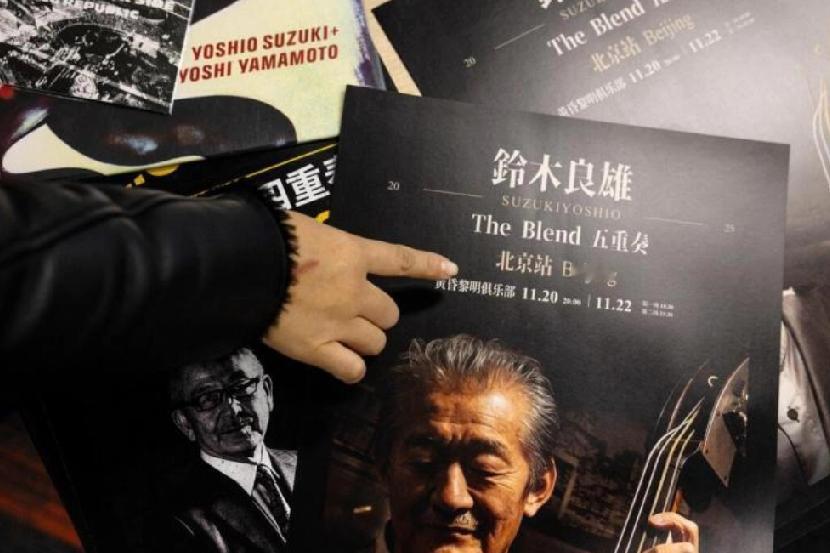 11月22日，路透社报道:“中日争吵发酵，在此僵持背景下，本周约十几场日本音乐人