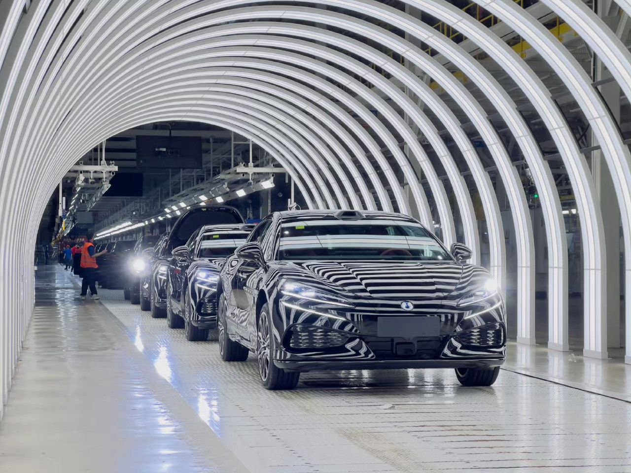 全新腾势Z9GT订单很多，千公里续航9分钟充饱确实很香～全新腾势Z9GT就是很多