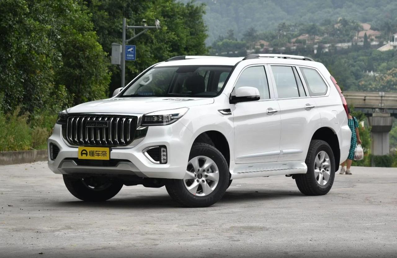 如果你预算10万左右，又想玩点轻度越野、偶尔带家人走个烂路、露个营，那二手哈弗H