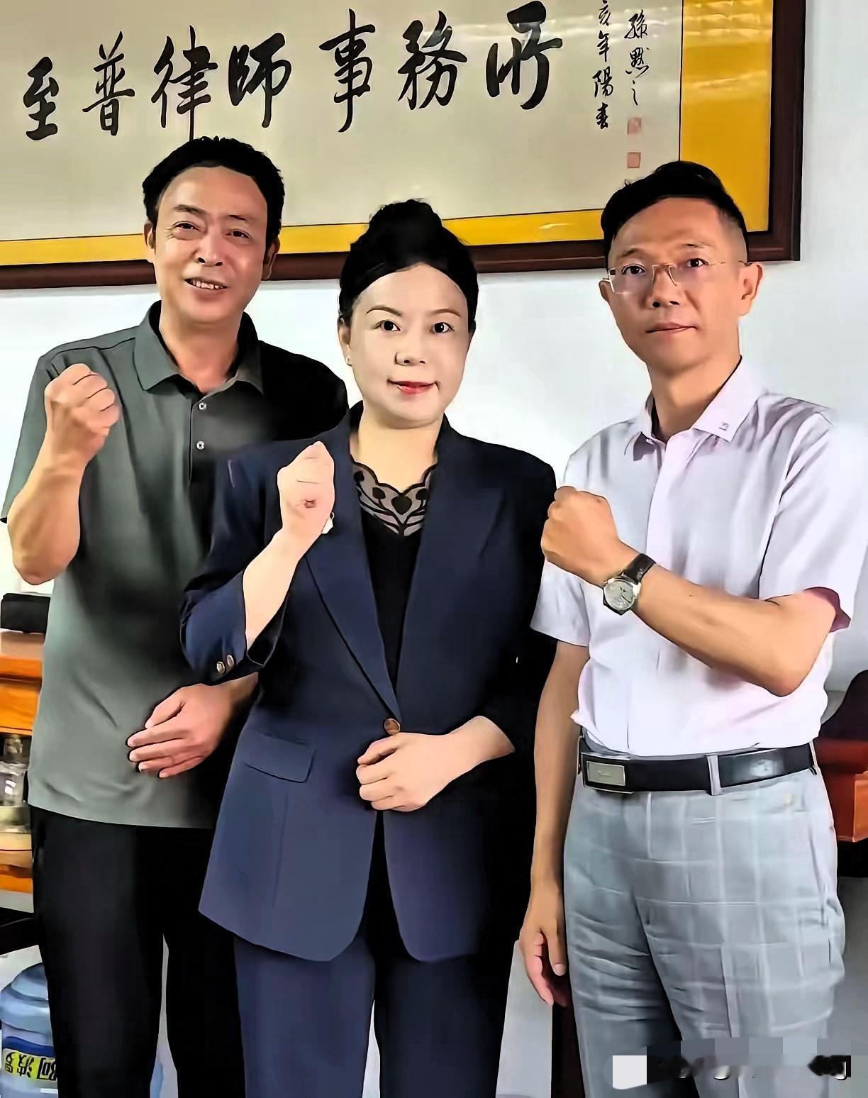 别往自己脸上贴金！李圣律师的热度，不是蹭流量的人能碰瓷的什么？李圣律师的知名