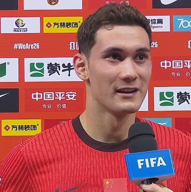 国足U23不敌日本，赛后拜合拉木感叹道:“我们与日本队的差距是全方位的，感觉我们