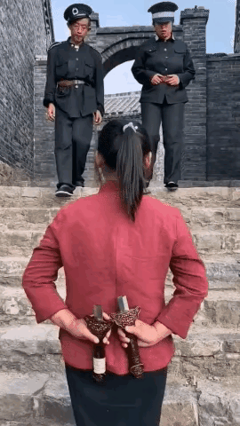 烂到极致就是喜剧的天花板。