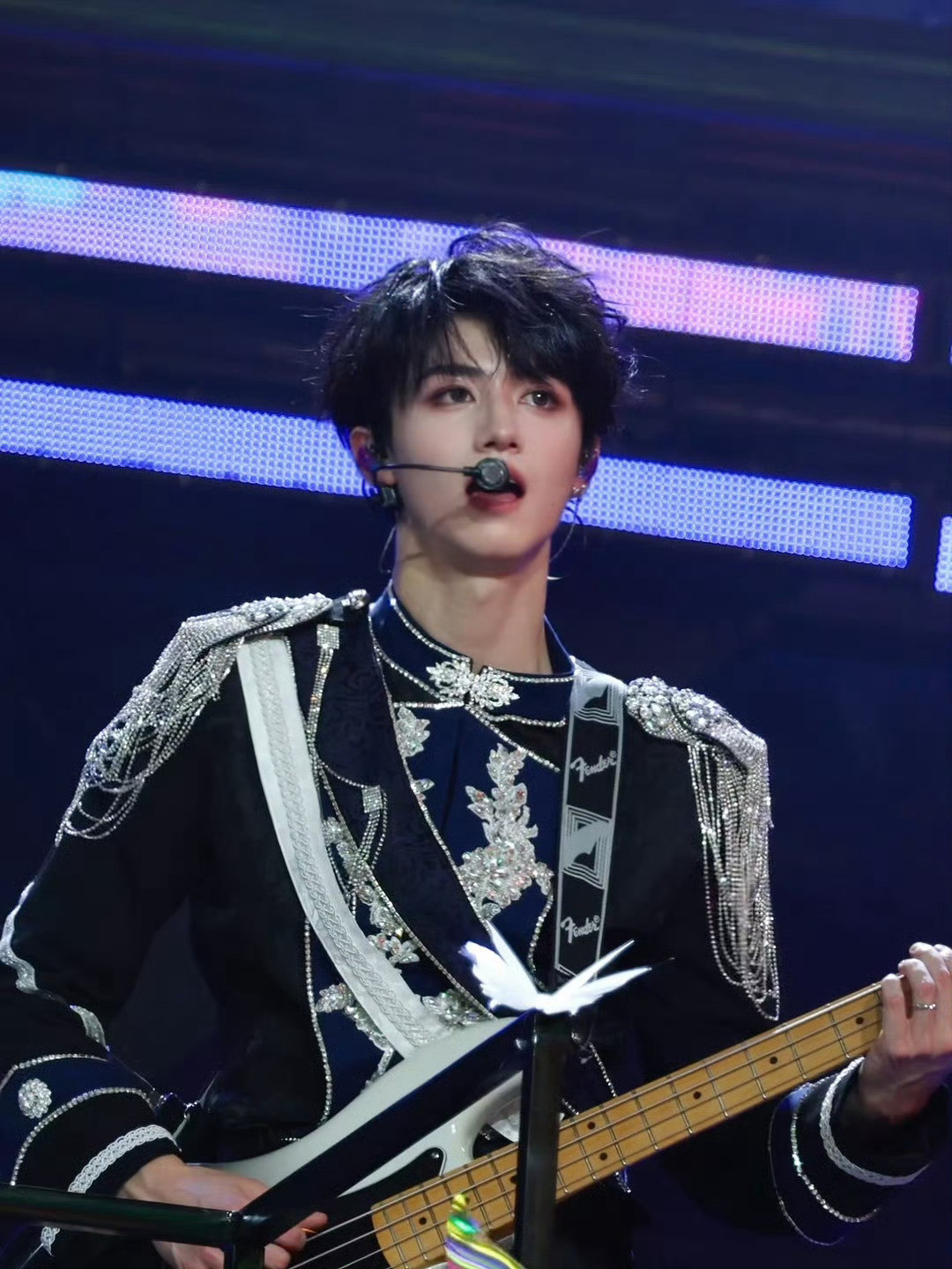 到底能不能……全世界都看到这张live……外星人就是看到这张图～才决定先不毁灭地