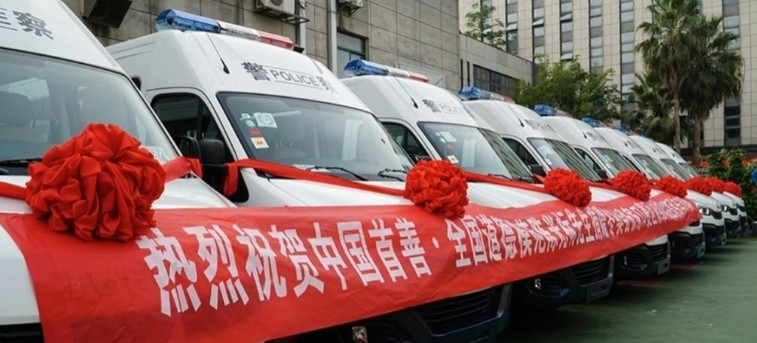 2020年，陈光标在南京工商银行取了2000万现金，装了9麻袋，又买了
